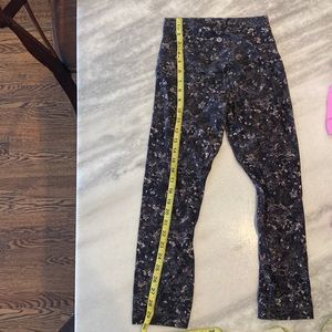 Lululemon tights